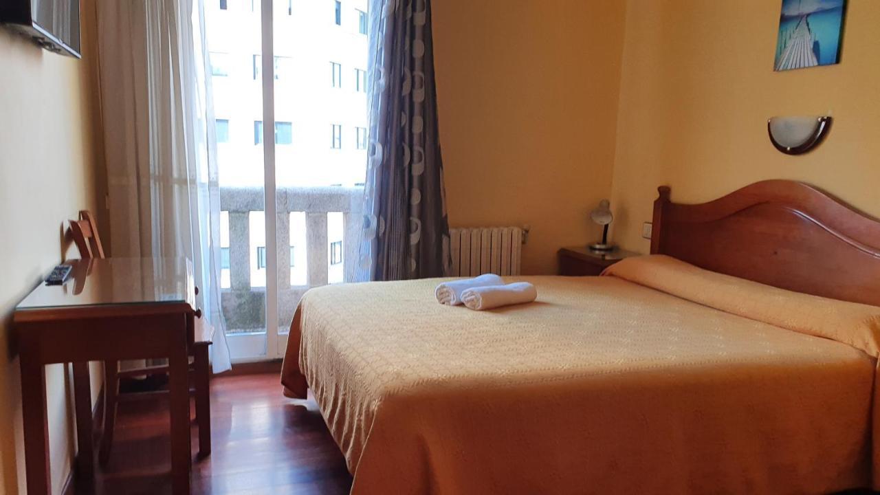 Pension Residencia Buenos Aires Виго Екстериор снимка