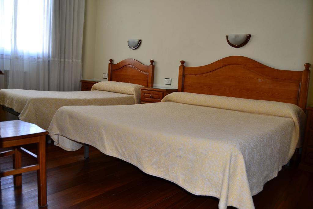Pension Residencia Buenos Aires Виго Екстериор снимка