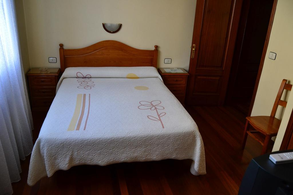 Pension Residencia Buenos Aires Виго Екстериор снимка