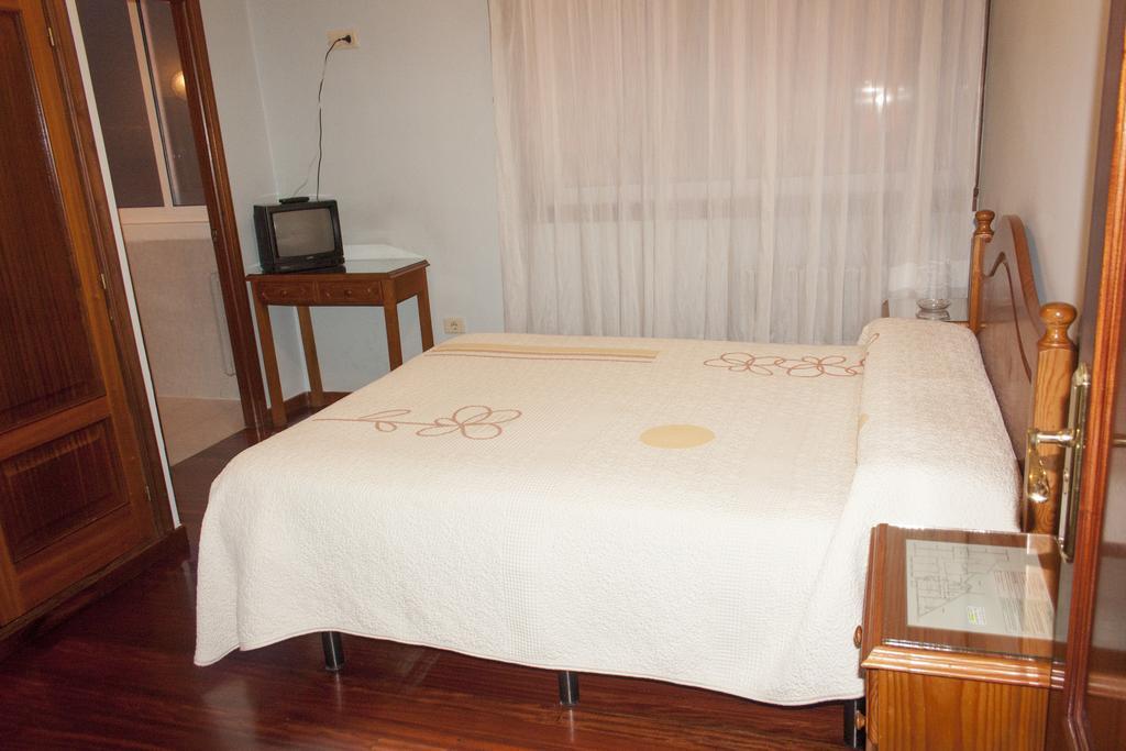 Pension Residencia Buenos Aires Виго Екстериор снимка
